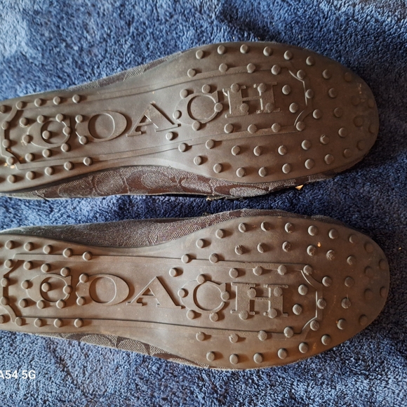 Coach Women's Black Loafers - Picture 4 of 6
